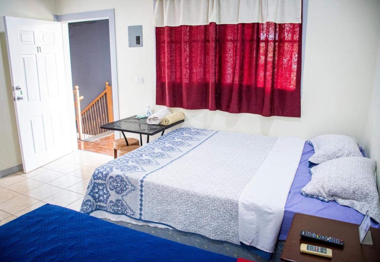 Hostal Don Luis Santa Rosa de Lima Экстерьер фото