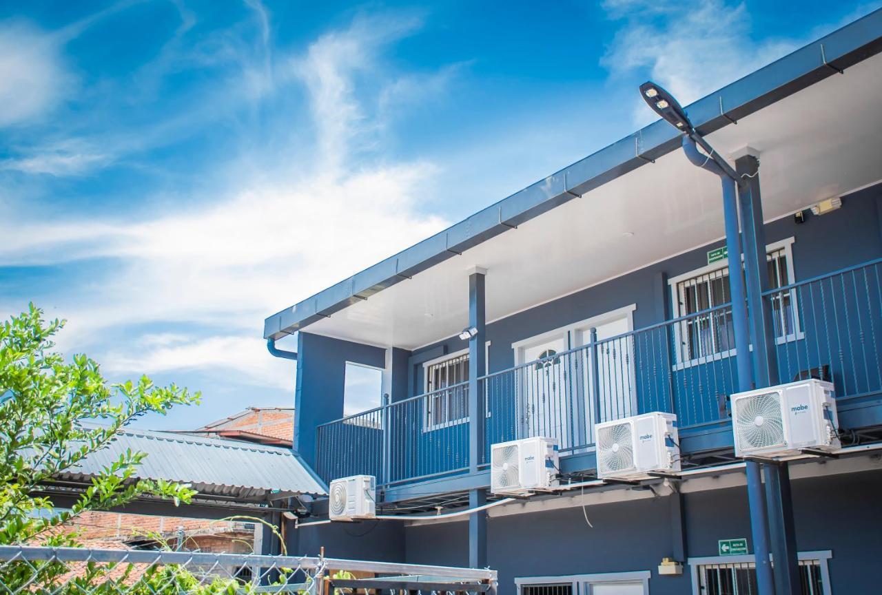 Hostal Don Luis Santa Rosa de Lima Экстерьер фото